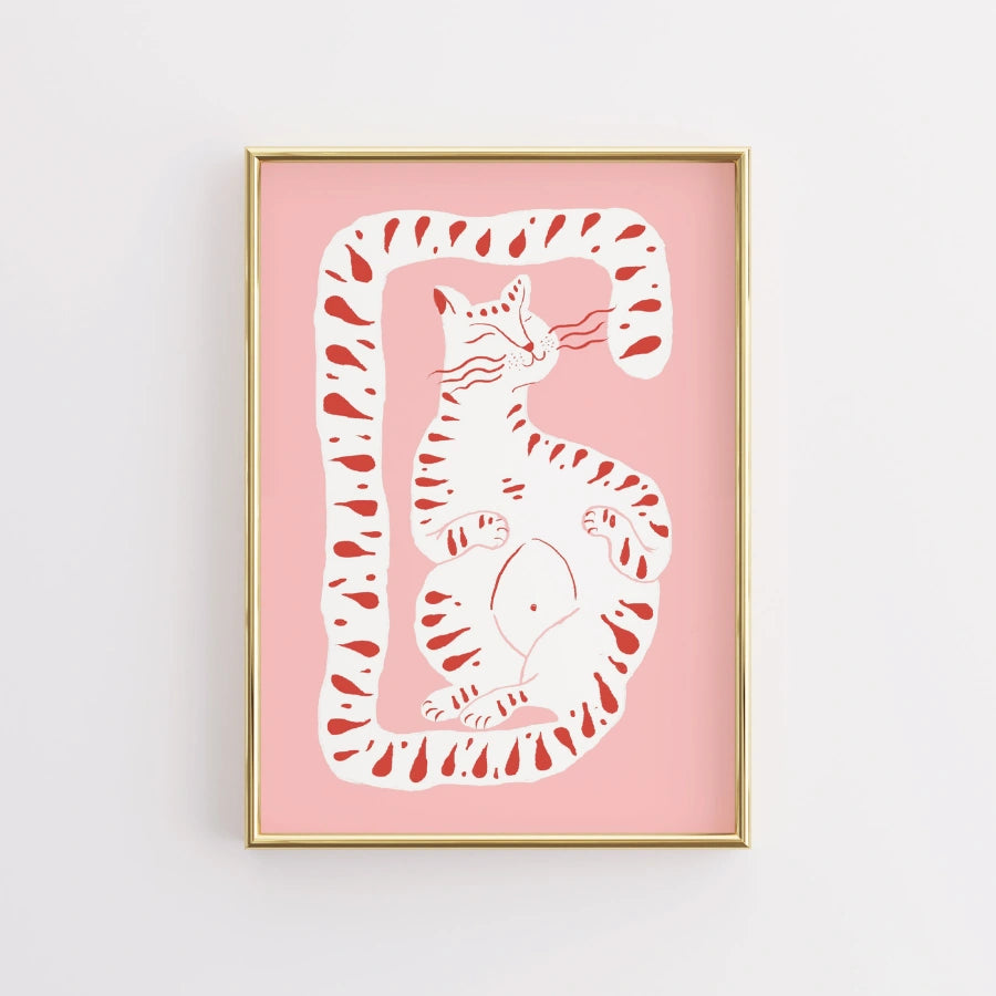 Arte murale con gatto stravagante – Stampa animalier massimalista rosa
