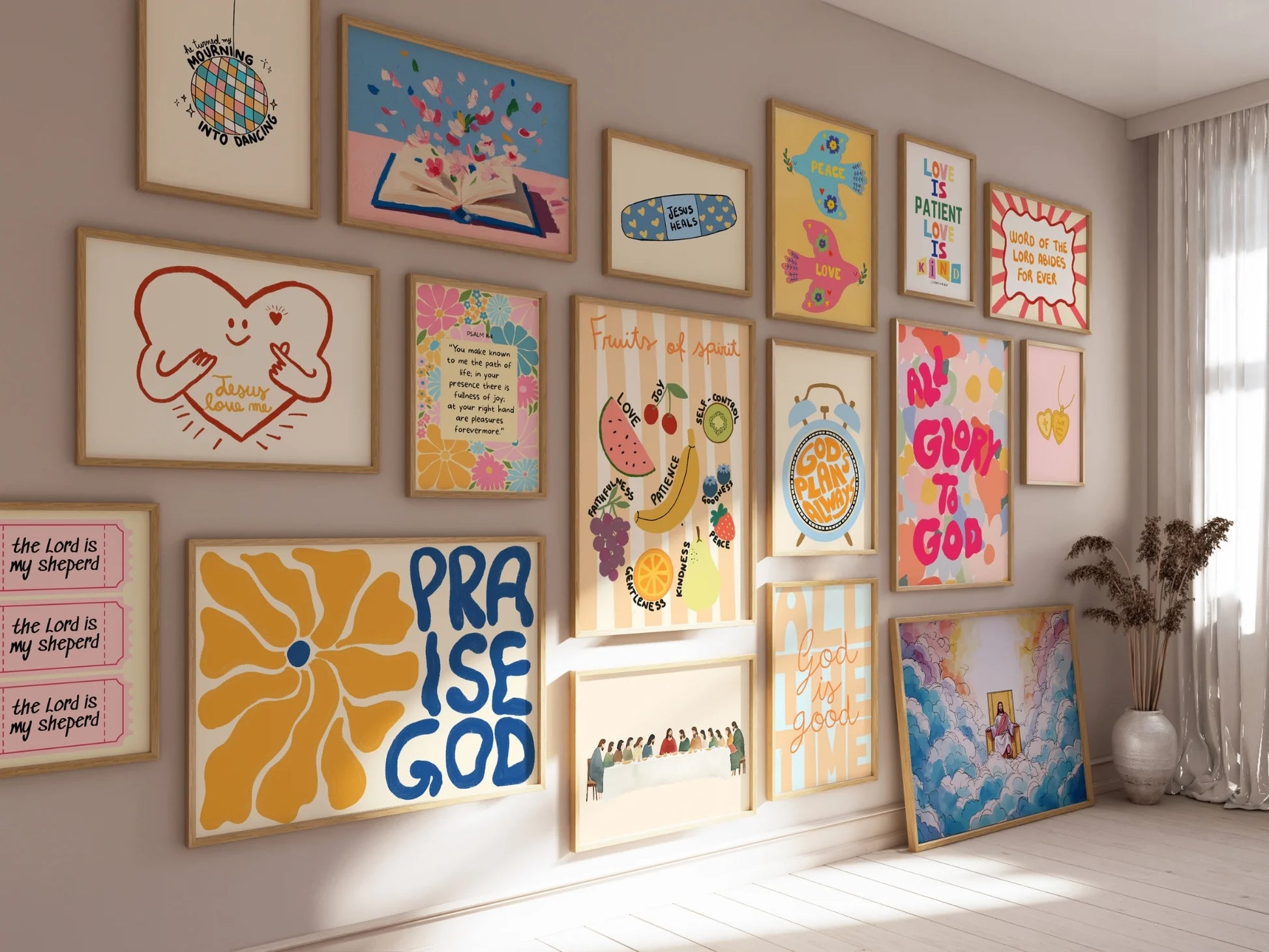 Decorazioni cristiane fatte a mano, oltre 250 stampe